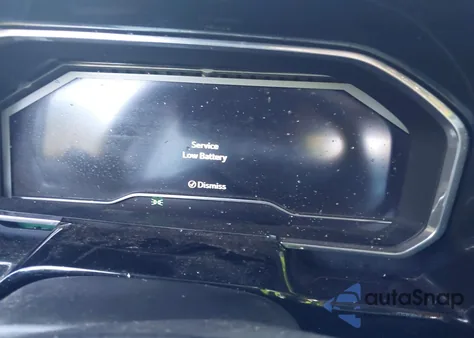 2023 Chevrolet Silverado 1500 4Wd Standard Bed Lt z USA, uszkodzony, nr VIN 1GCPDDEK8PZ177843